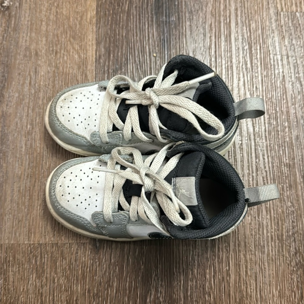 Air Jordan retro